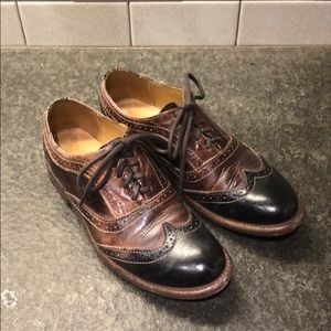 Women’s True Leather Wingtip Shoes